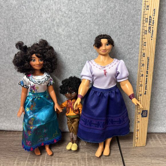 Disney Encanto Dolls Mirabel Luisa Antonio Pretend Play Toys Magical Fun - Picture 2 of 4